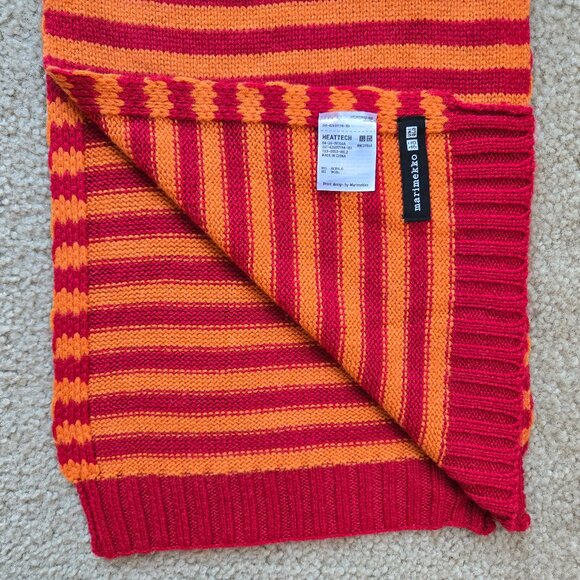 Marimekko x Uniqlo Striped Scarf Wool Blend Orange & Fuchsia - Picture 2 of 3